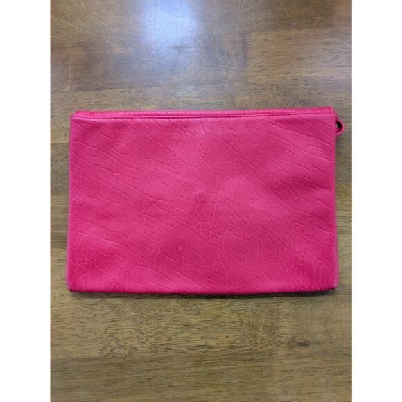 Vintage Red Faux Leather Clutch Boho Fringe Oversize 70s 80s Southwestern Wrist - Picture 3 of 8